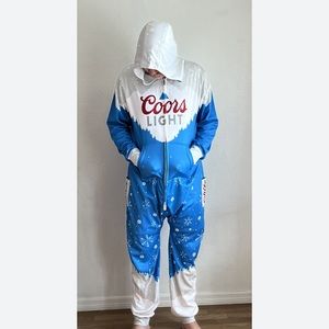NWT Coors Mens Small onzie
